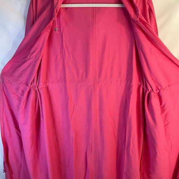 Women's Pink Hooded Robe - Picture 13 of 15